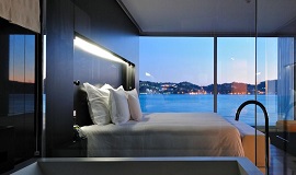 Hotels 