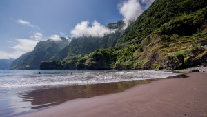 Madeira Living