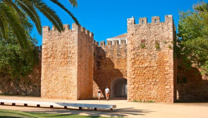 From Lisbon Sidewalk to Algarve Golden Sand